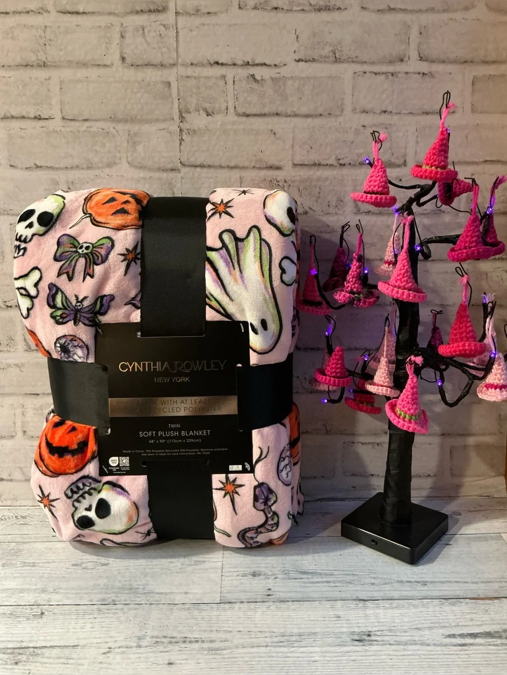 Cynthia Rowley Twin Size Sinister Halloween Blanket